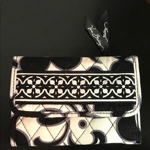 Vera Bradley trifold wallet